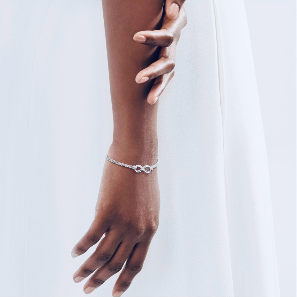 Tiffany & Co. Infinity Double Chain Bracelet Sterling Silver 6.5” –Authentic - Picture 5 of 7